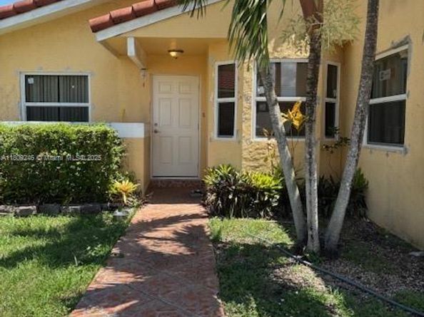 10813 SW 158th Ln, Miami FL 33157