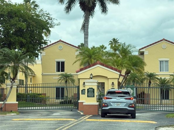 12605 SW 91st St 219, Miami FL 33186