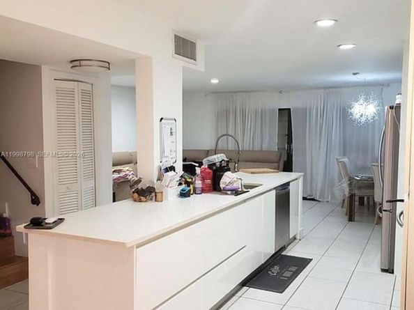 3301 Raleigh St 4A, Hollywood FL 33021