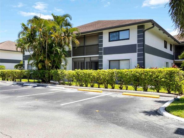 15364 Lakes Of Delray Blvd 48, Delray Beach FL 33484