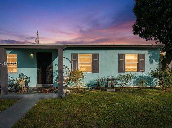 15851 NW 18th Ave, Miami Gardens FL 33054