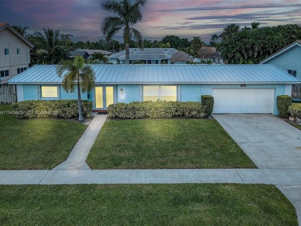 1521 SW 14th St, Boca Raton FL 33486