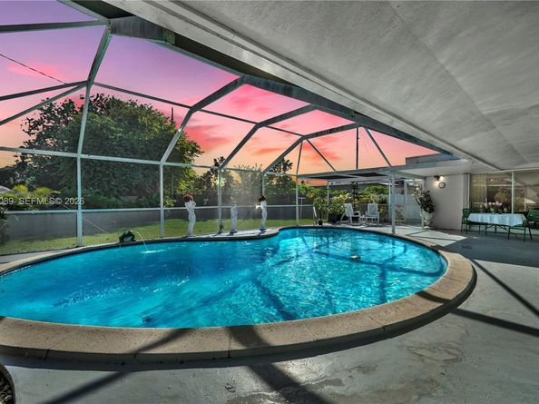 11260 SW 181st Ter, Miami FL 33157