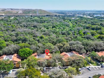 3846 Coral Tree Cir