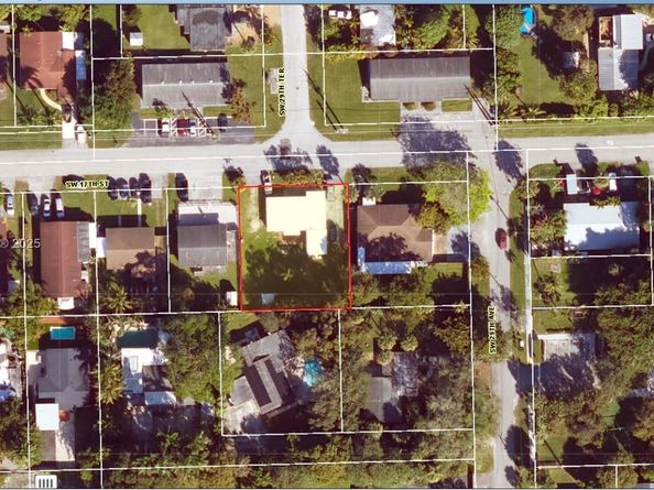 2960 SW 17th St, Fort Lauderdale FL 33312