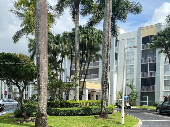 9725 NW 52nd St 522, Doral FL 33178