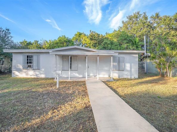 265 NW 135th, North Miami FL 33168