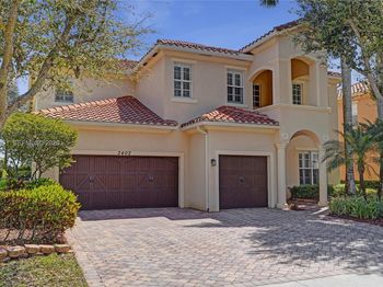 3402 Vanderbilt Dr