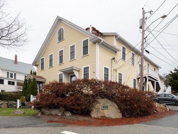 457 Washington St 2, Gloucester MA 01930
