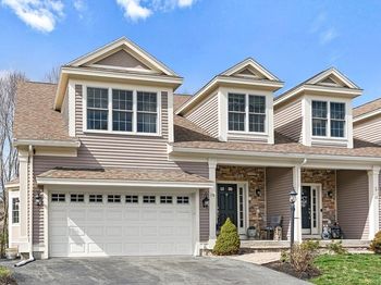 10 White Cedar Drive