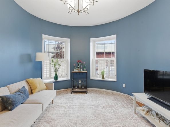 881 Harrison Ave 1, Boston MA 02118