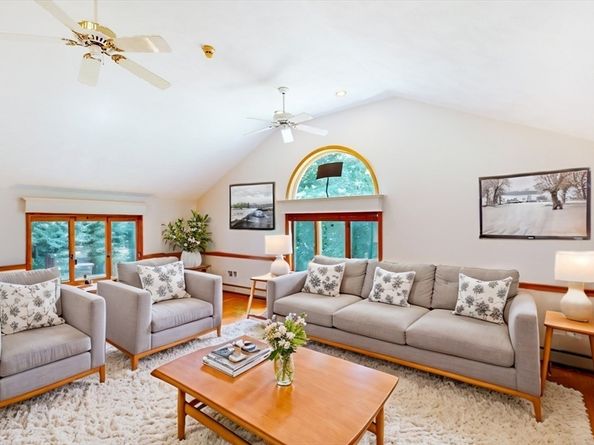 22 Starview Dr, Sudbury MA 01776