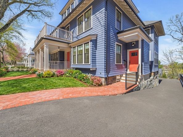 197 Winchester Street 1, Brookline MA 02446