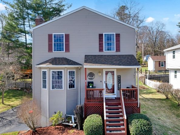 31 Glen Echo Shore Rd, Charlton MA 01507