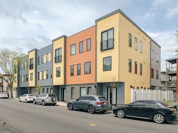 656 Saratoga 313, Boston MA 02128