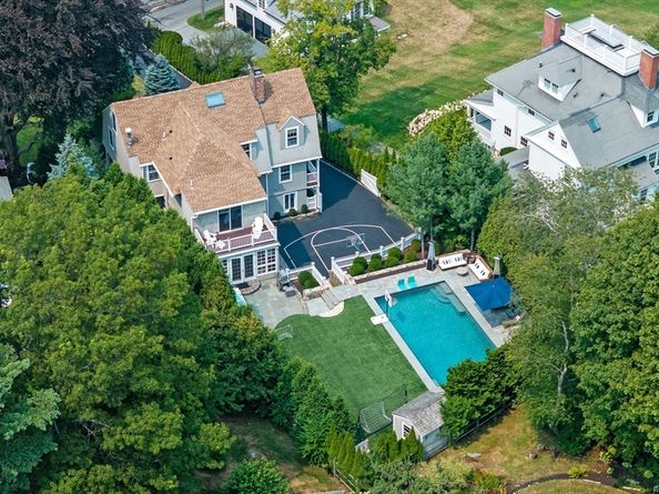 59 Harbor Ave, Marblehead MA 01945