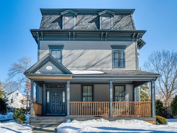 70 Walker St 1, Newton MA 02460