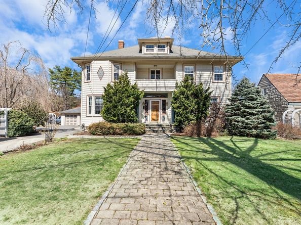 116 Adin St, Hopedale MA 01747