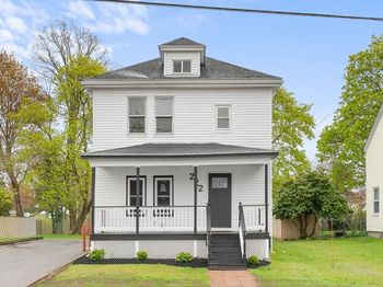 222 Menlo St