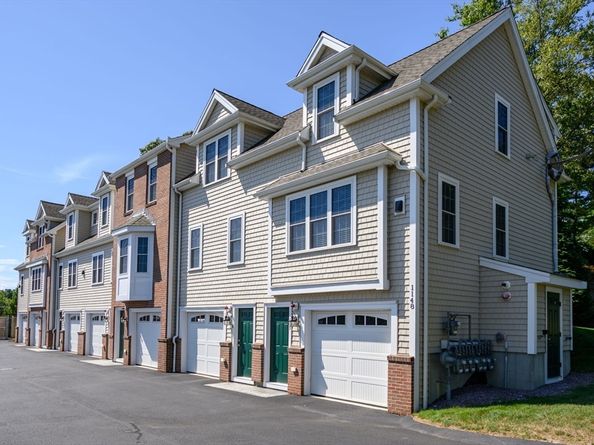 1148 Bedford St, Abington MA 02351