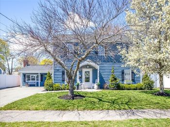234 Walnut St