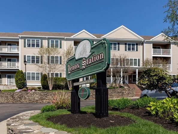 1 Lenox Street 303, Norwood MA 02062
