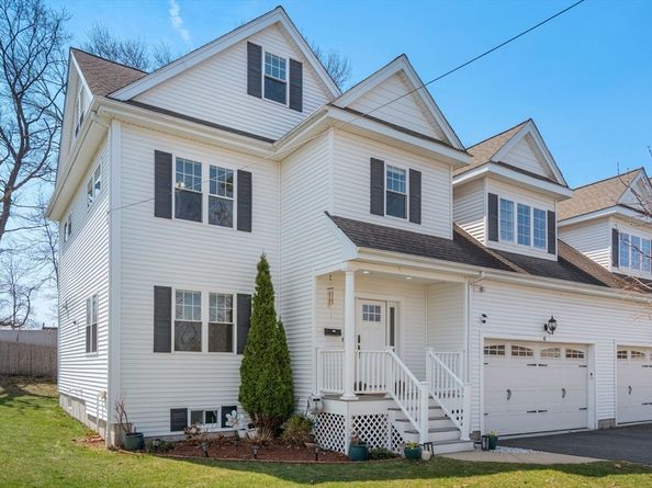 41 Sunset Ave 41, Norwood MA 02062