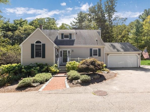 18 Cedarledge Vlg 18, Cohasset MA 02025