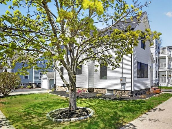 1078 Main St, Melrose MA 02176