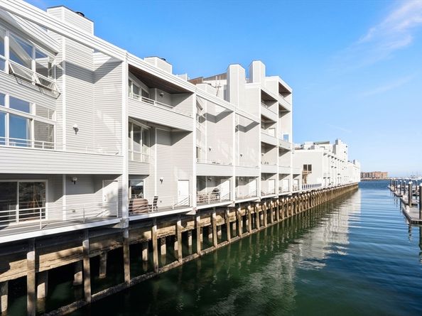 65 Constellation Wharf 65, Boston MA 02129