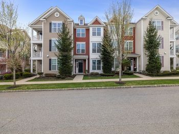57 Townsend Blvd