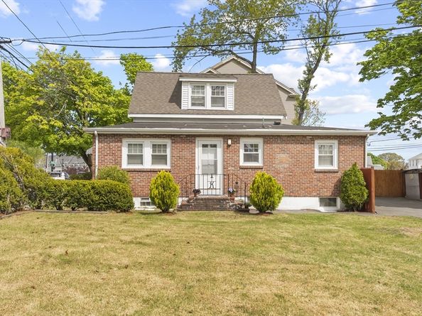 14 Palmer St, Quincy MA 02169