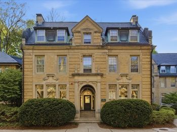 65 Glen Rd