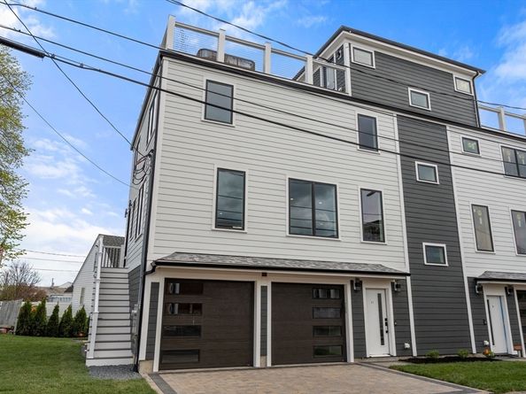 11 Billow Ave 11, Revere MA 02151