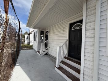 7 Parkway St