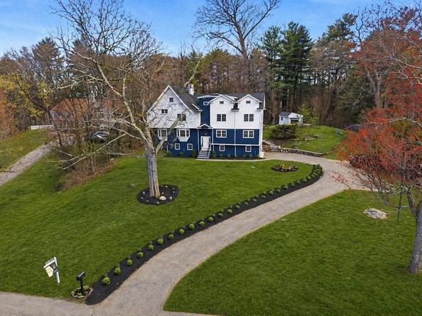 445 Salem St, North Andover MA 01845