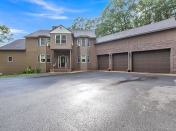 198 S. Royalston Rd.