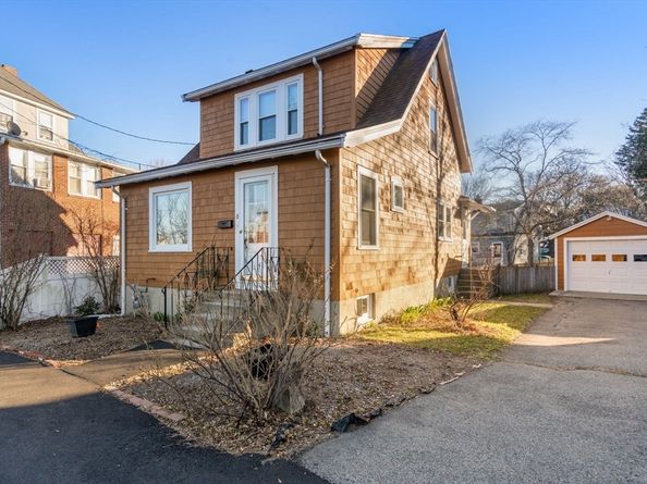 8 Breede Terrace, Dedham MA 02026
