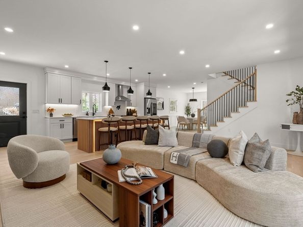 7 Nelson Road, Burlington MA 01803