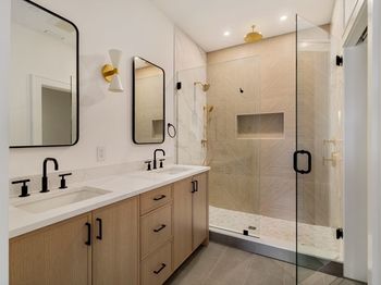 15 South Waverly