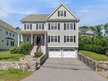 38 Woodley Ave