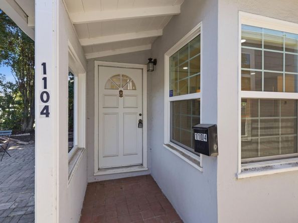 1102-1104 Palm Avenue, Redwood City CA 94061