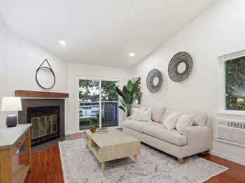 1547 Four Oaks Circle