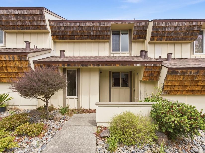 2712 Meath Drive, South San Francisco CA 94080