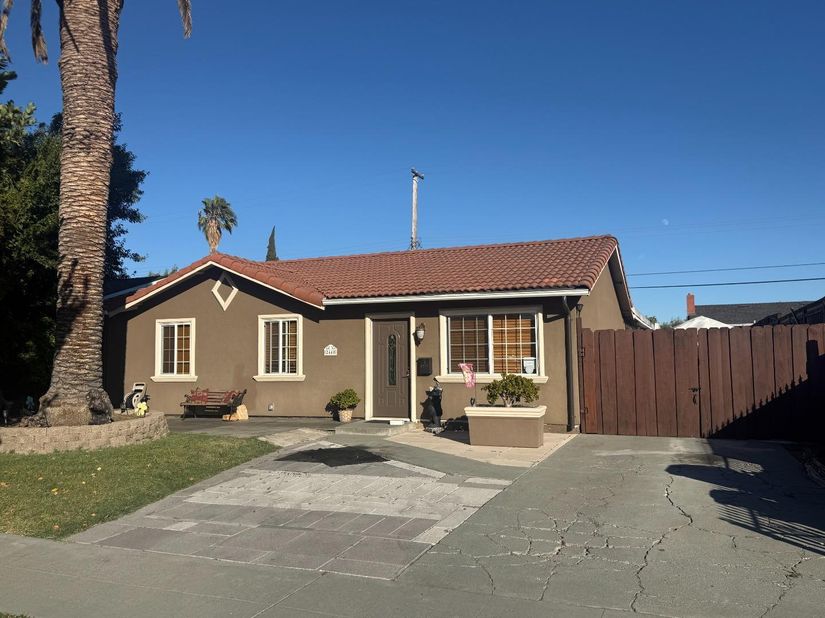 2440 Poplar Drive, San Jose CA 95122