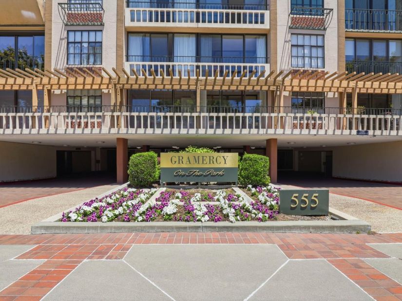 555 Laurel Avenue 122, San Mateo CA 94401