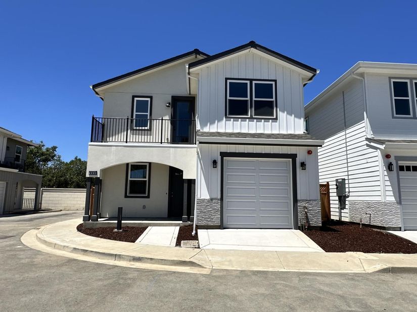 869 Connie Lane, San Jose CA 95122