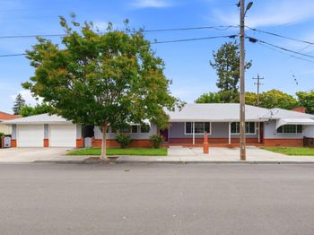 22596 Norwood Drive