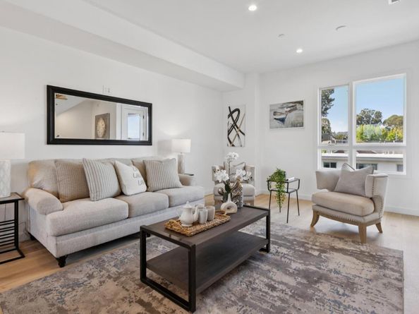 1433 Floribunda Avenue 6, Burlingame CA 94010