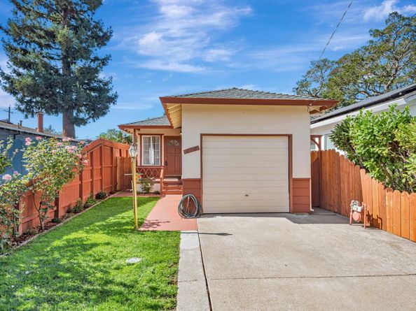 250 San Carlos Avenue, Redwood City CA 94061